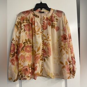 NWOT floral blouse